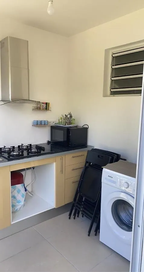 Apartment Chez Hugo, Bel Appartement Tres Bien Situe Pour Visiter La Martinique En Journee Et Dormir La Nuit Les Trois-Ilets