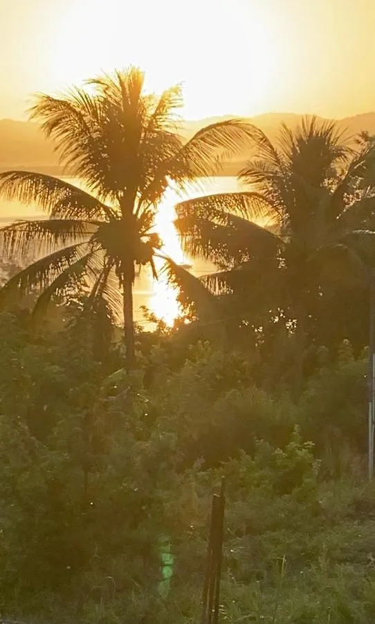 Chez Hugo, Bel Appartement Tres Bien Situe Pour Visiter La Martinique En Journee Et Dormir La Nuit Les Trois-Ilets