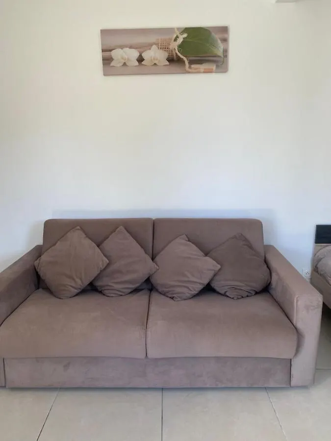 Chez Hugo, Bel Appartement Tres Bien Situe Pour Visiter La Martinique En Journee Et Dormir La Nuit Les Trois-Ilets Apartment